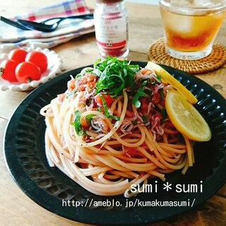 さっぱり！梅紫蘇ジャコのハイビスカスパスタ